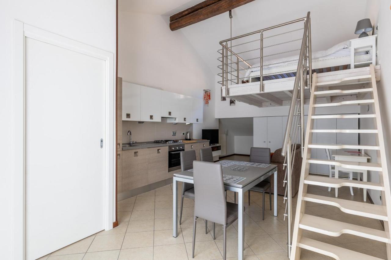 Cozy Mezzanine Apartment By Wonderful Italy Bologna Buitenkant foto