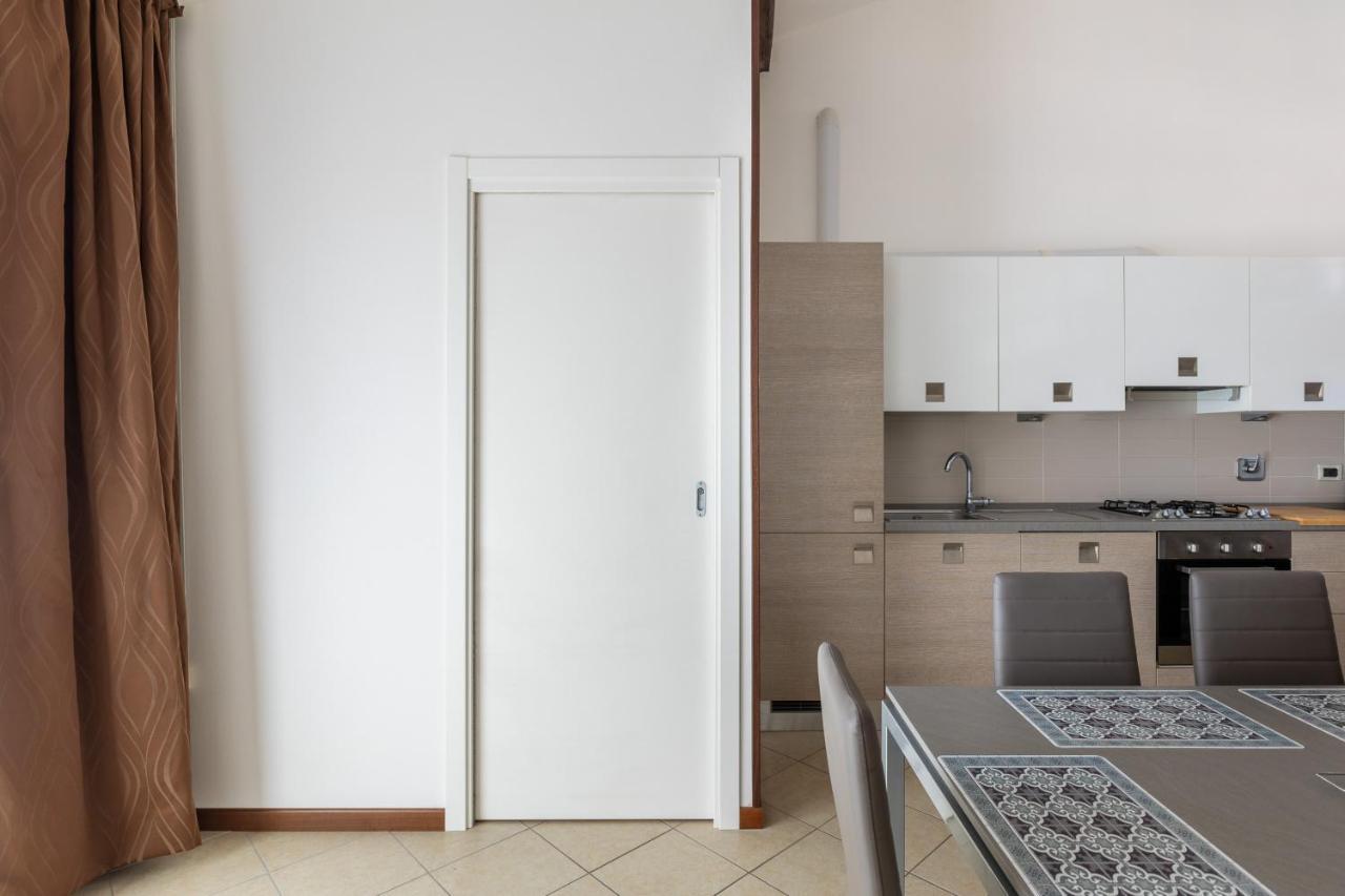 Cozy Mezzanine Apartment By Wonderful Italy Bologna Buitenkant foto